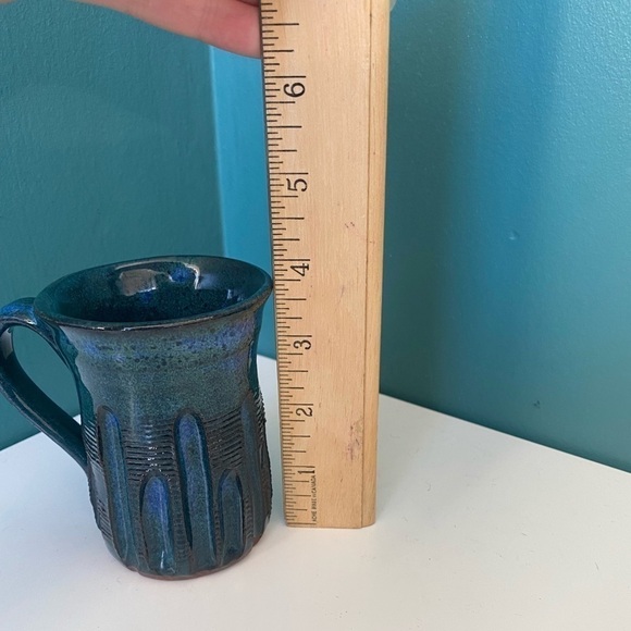 Handmade Wheel Thrown Ceramic Pottery Mug with Brilliant Blue Glaze, Great shape - Picture 10 of 11